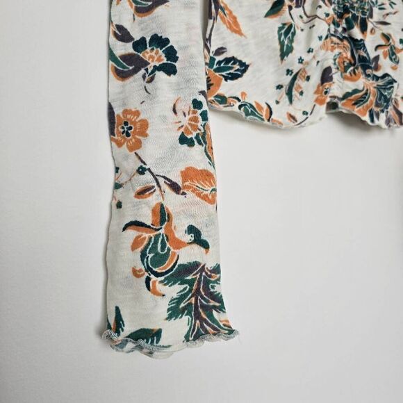 Free people We The Free T-Shirt Women's Medium Dreamed Of‎ You Lettuce Hem Top - Picture 4 of 10